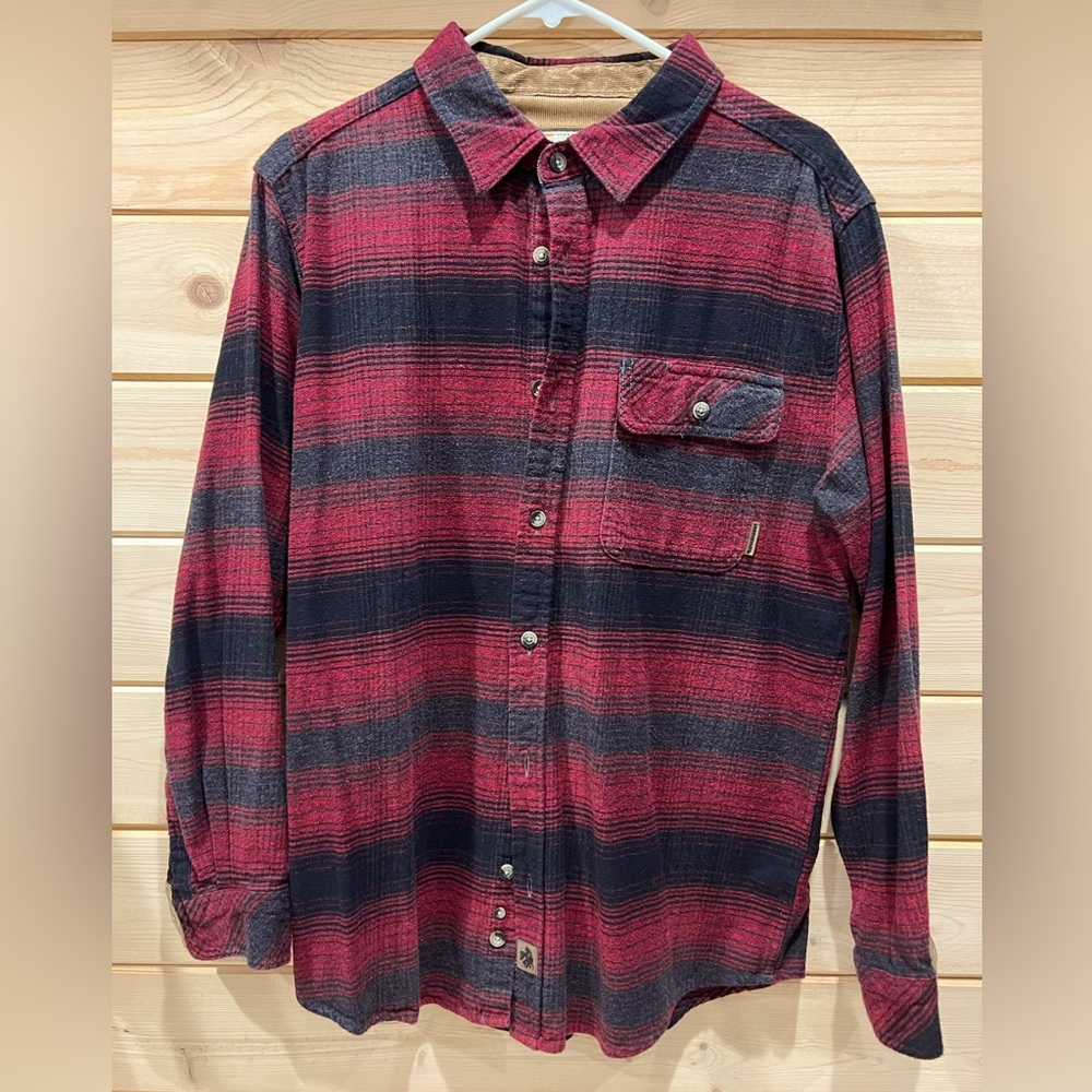 Legendary Whitetails, button down flannel. Black and Red. Large. Like new.